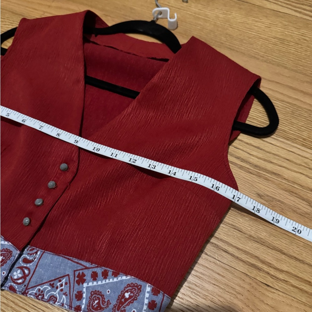 Red Handmade Vest - Picture 2 of 3